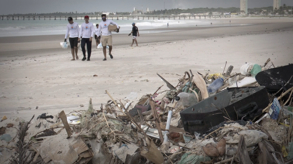 Poluição nas praias e oceanos será uma das principais pautas da série - Foto: Vasni Soares/TV Pajuçara